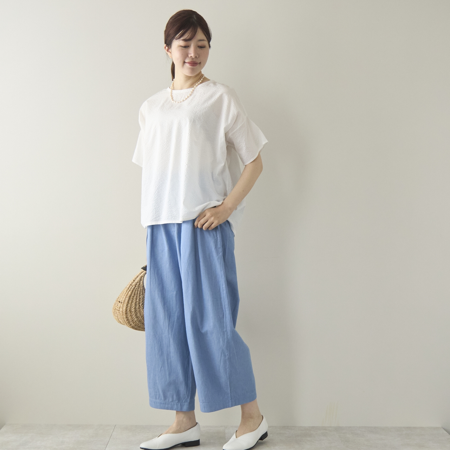 TUTIE./コットンリネンデニムタックパンツ